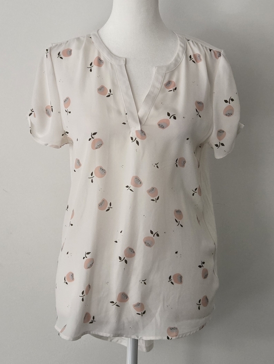 RW&CO. Tops - RW&CO. Cream Blouse with Peach Floral Print